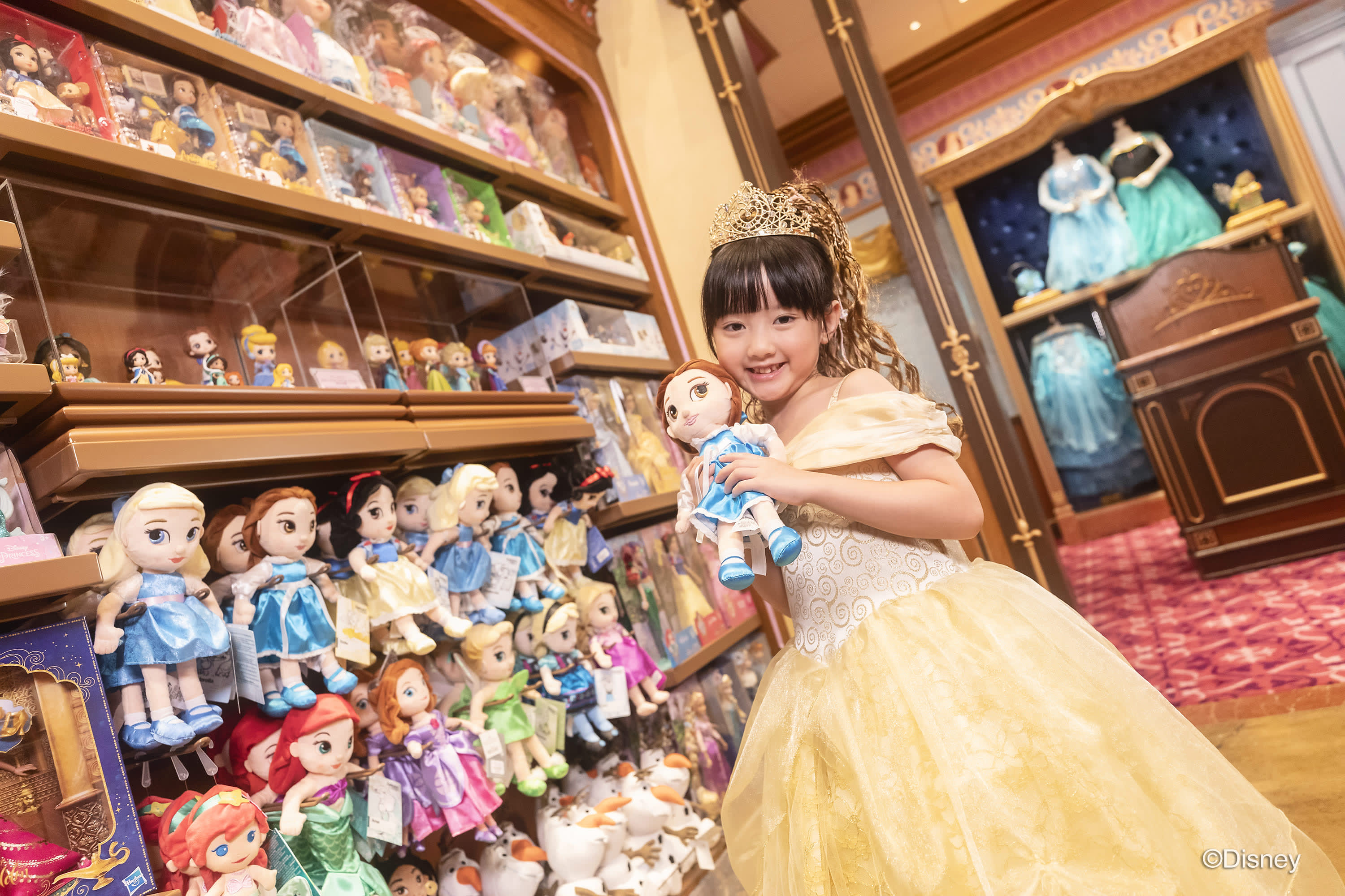 香港ディズニーランド　ビビディバビディブティック　スノーホワイト 5才 ビビディバビディブティック ディズニープリンセス変身体験